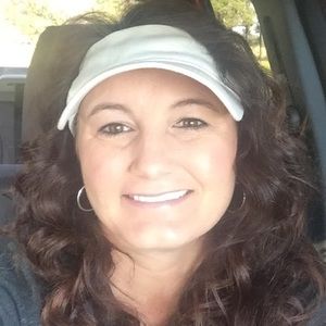 Meet your Posher, Wendy